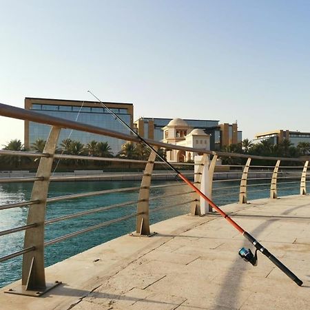Bay La Sun , Luxury Apartment With Nice View King Abdullah Economic City Luaran gambar