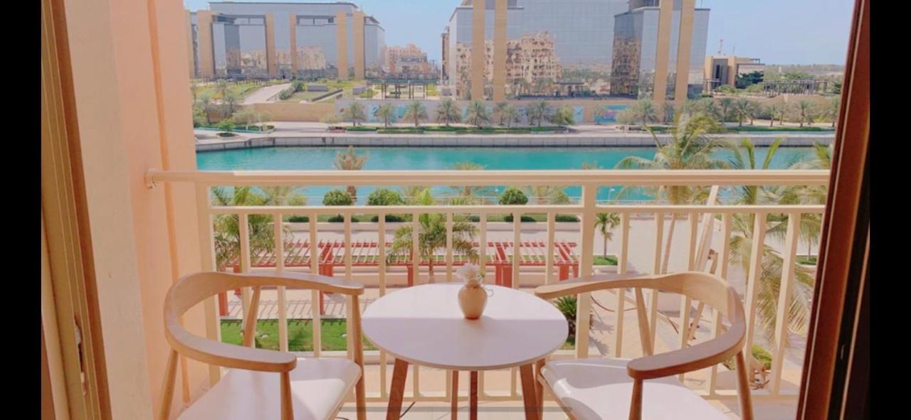 Bay La Sun , Luxury Apartment With Nice View King Abdullah Economic City Luaran gambar