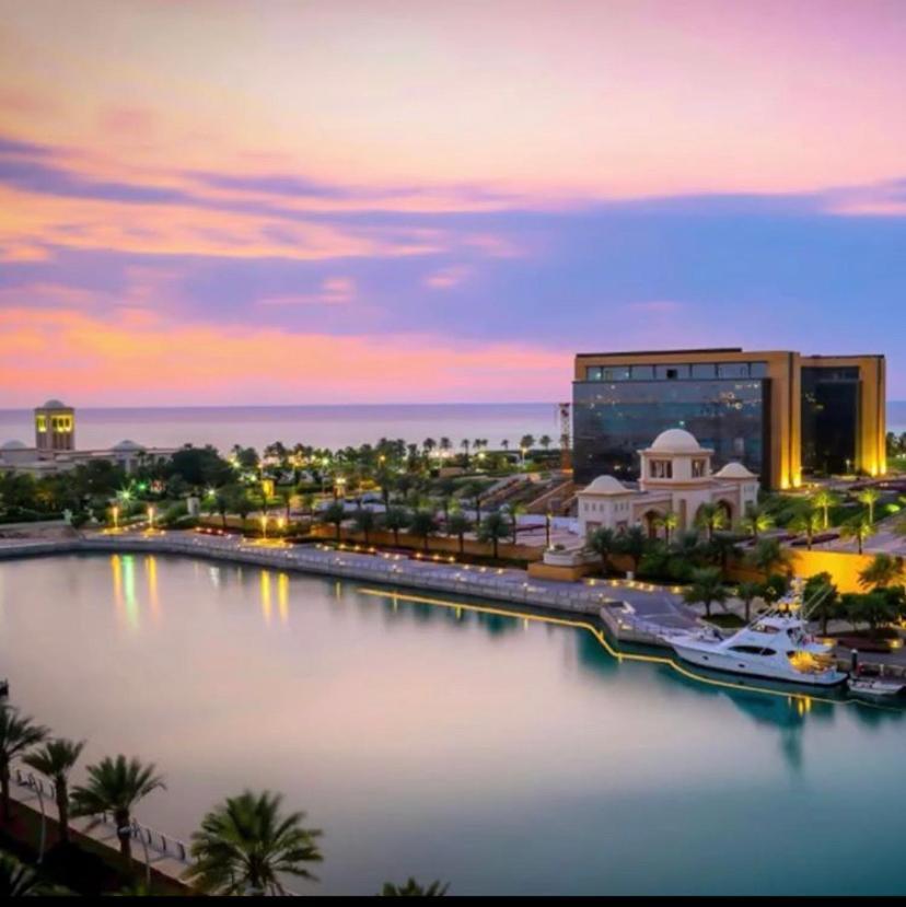 Bay La Sun , Luxury Apartment With Nice View King Abdullah Economic City Luaran gambar